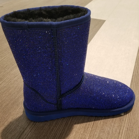 𝙇𝙖𝙨𝙩 10🖤💎Starry Night Swarovski Crystal - BLUE - Picture 6 of 7